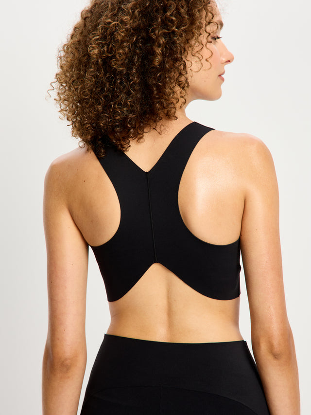 Sculpted Y Back Crop Black
