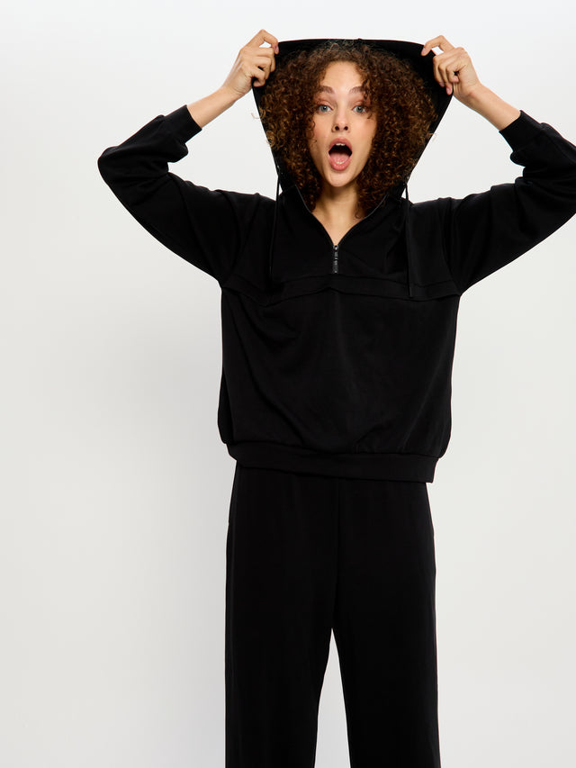 Half-Zip Hoodie Black