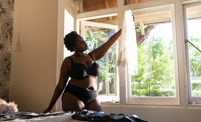 Modibodi_UK_SensualHi-WaistBikini_Black_Heavy/Overnight_Absorbency_Period_Underwear