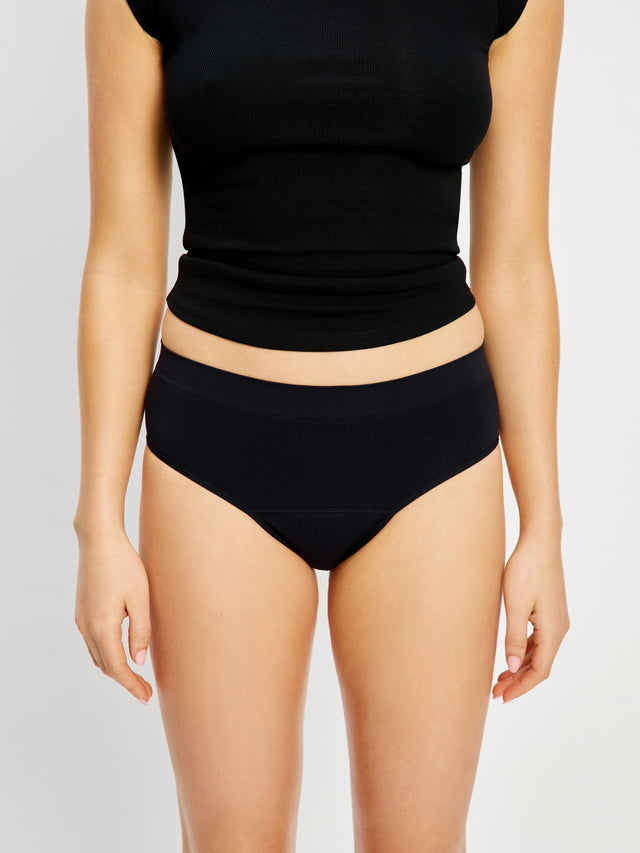 ModiComfort Seamless Hi-Leg Brief Moderate Black